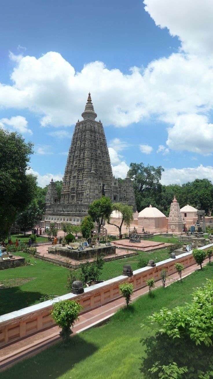 Varanasi to Bodhgaya Private Car Transfer